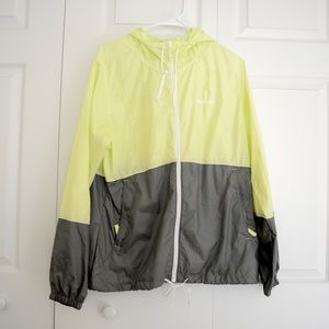 Columbia windbreaker